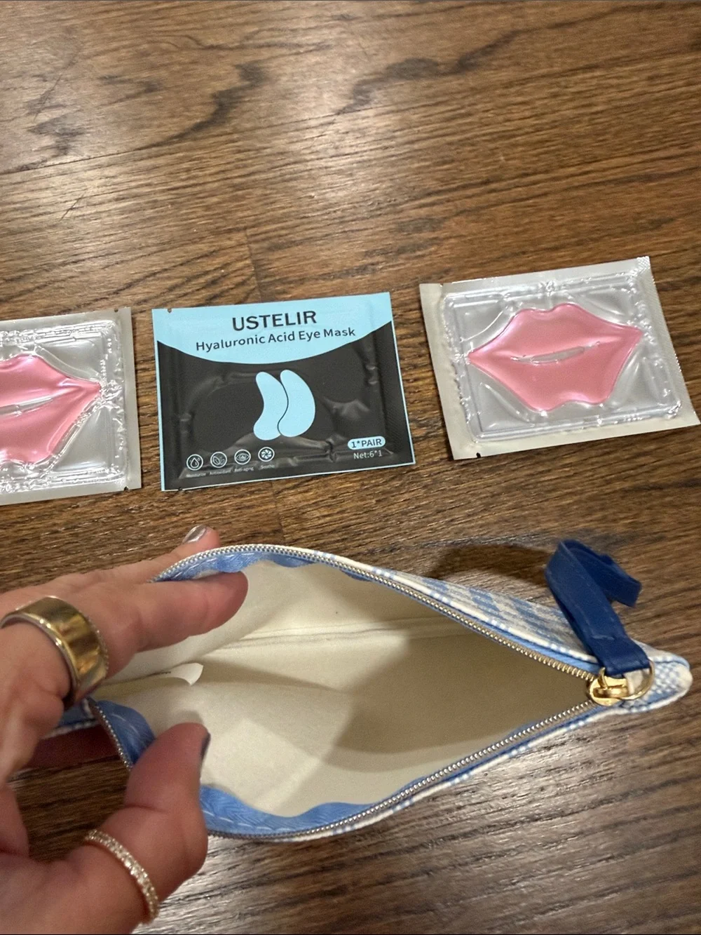 Blue Gingham Pouch & eye/lip masks